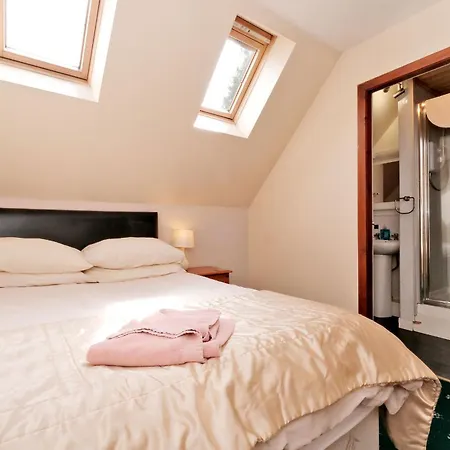 Beeches Guest House-2